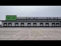 peralatan pemuatan di area bay pemuatan untuk digunakan dalam aplikasi