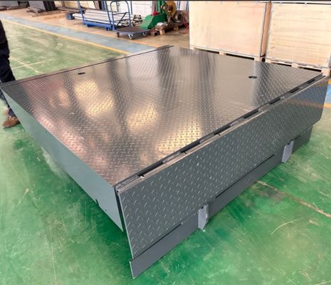 Industri Grade Mechanical Dock Leveler Lurus Dapat diandalkan Biaya efektif