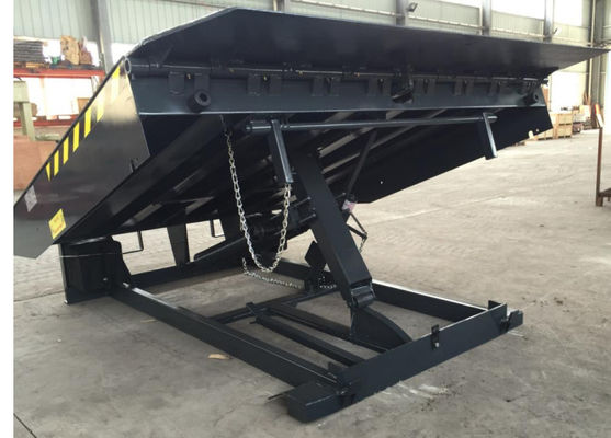 Biaya yang efektif tahan lama mekanik dock leveler untuk muat truk